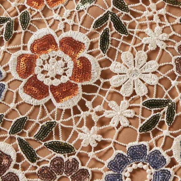 Elliatt Geode Dress Perfect for Holiday Party - Picture 4 of 7